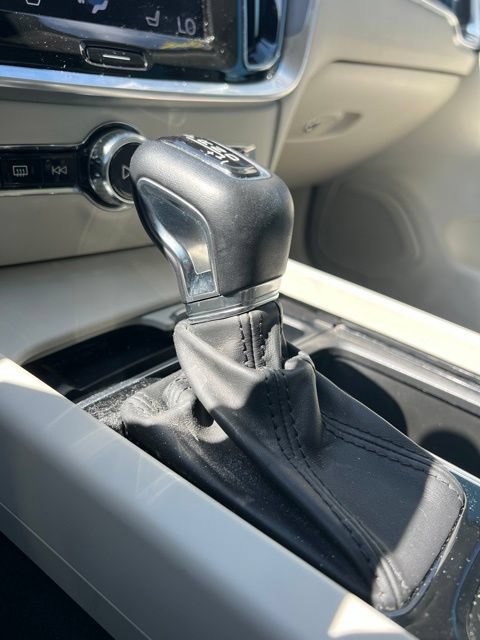 Used 2019 Volvo S60 T5 Momentum FWD image 16