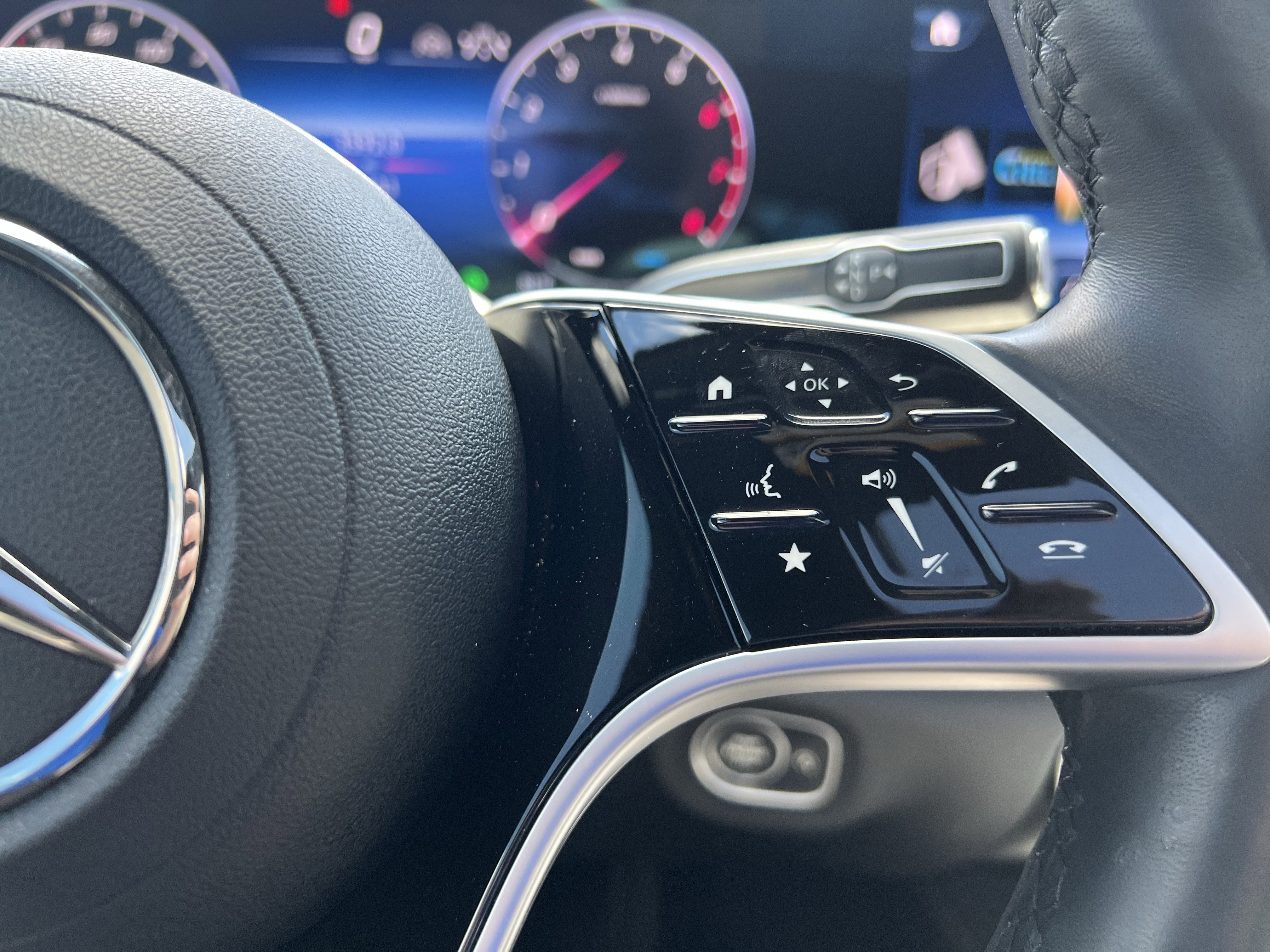 Certified 2025 Mercedes-Benz GLE 450 4MATIC image 20