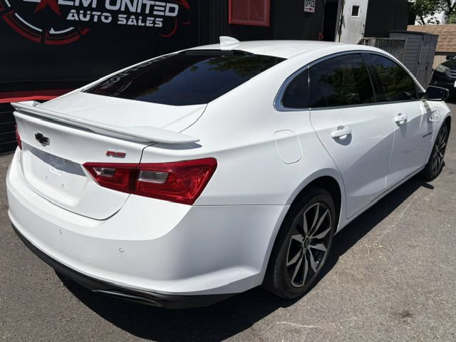 Used 2021 Chevrolet Malibu RS FWD image 5