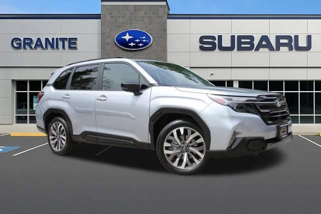 Certified 2025 Subaru Forester Touring AWD/4WD image 4