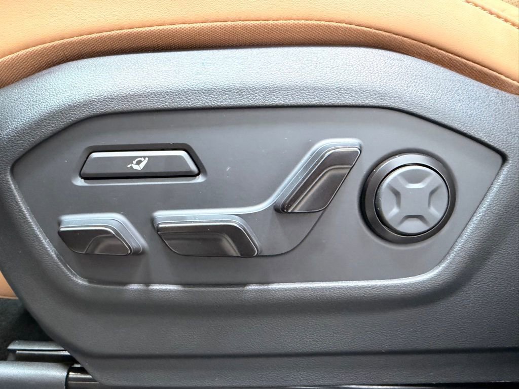 Used 2026 Hyundai Santa Fe Calligraphy image 31