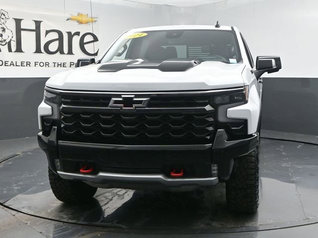 Used 2024 Chevrolet Silverado 1500 ZR2 w/ Technology Package image 7