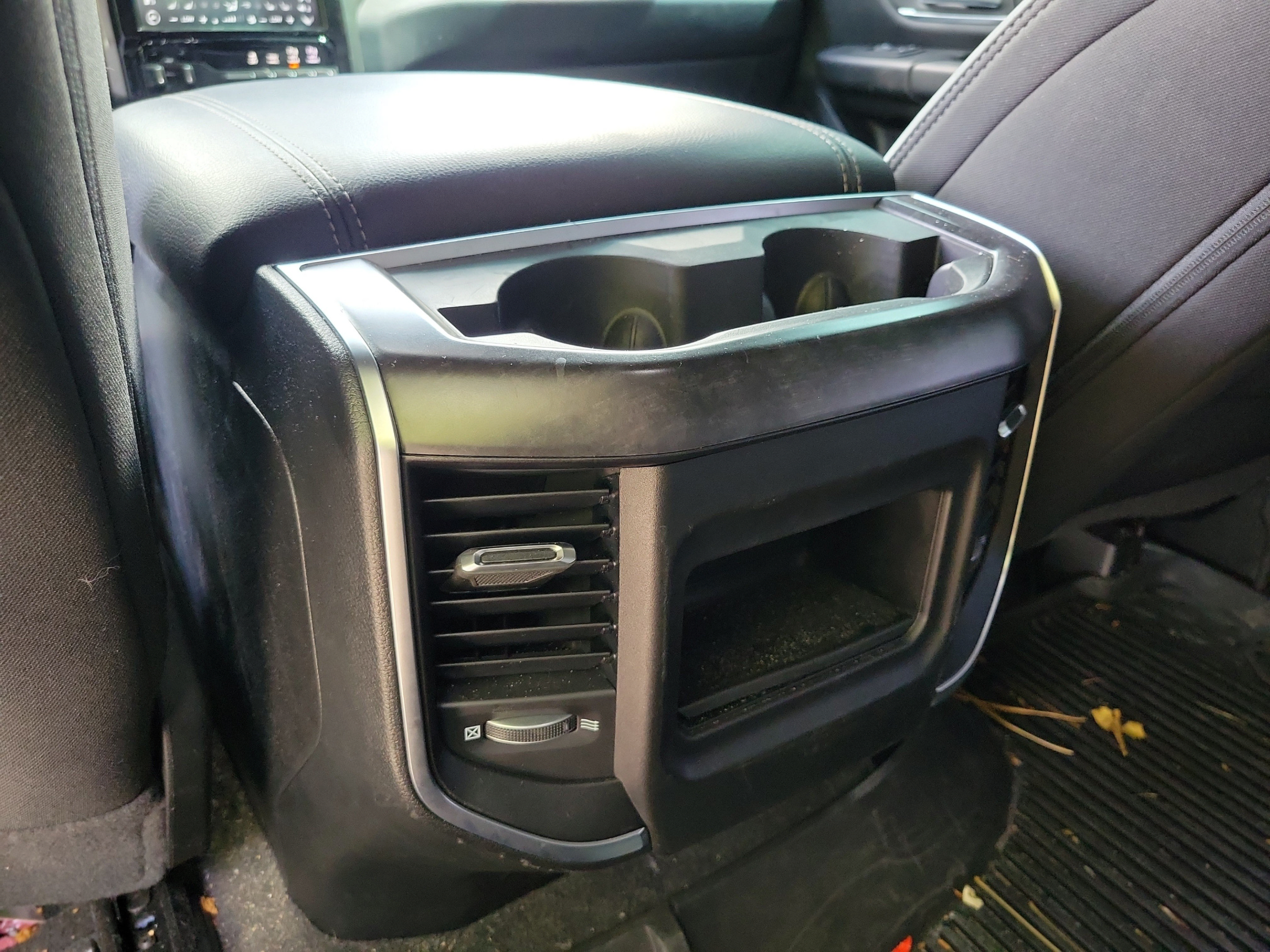 Used 2024 RAM 1500 Big Horn RWD image 11