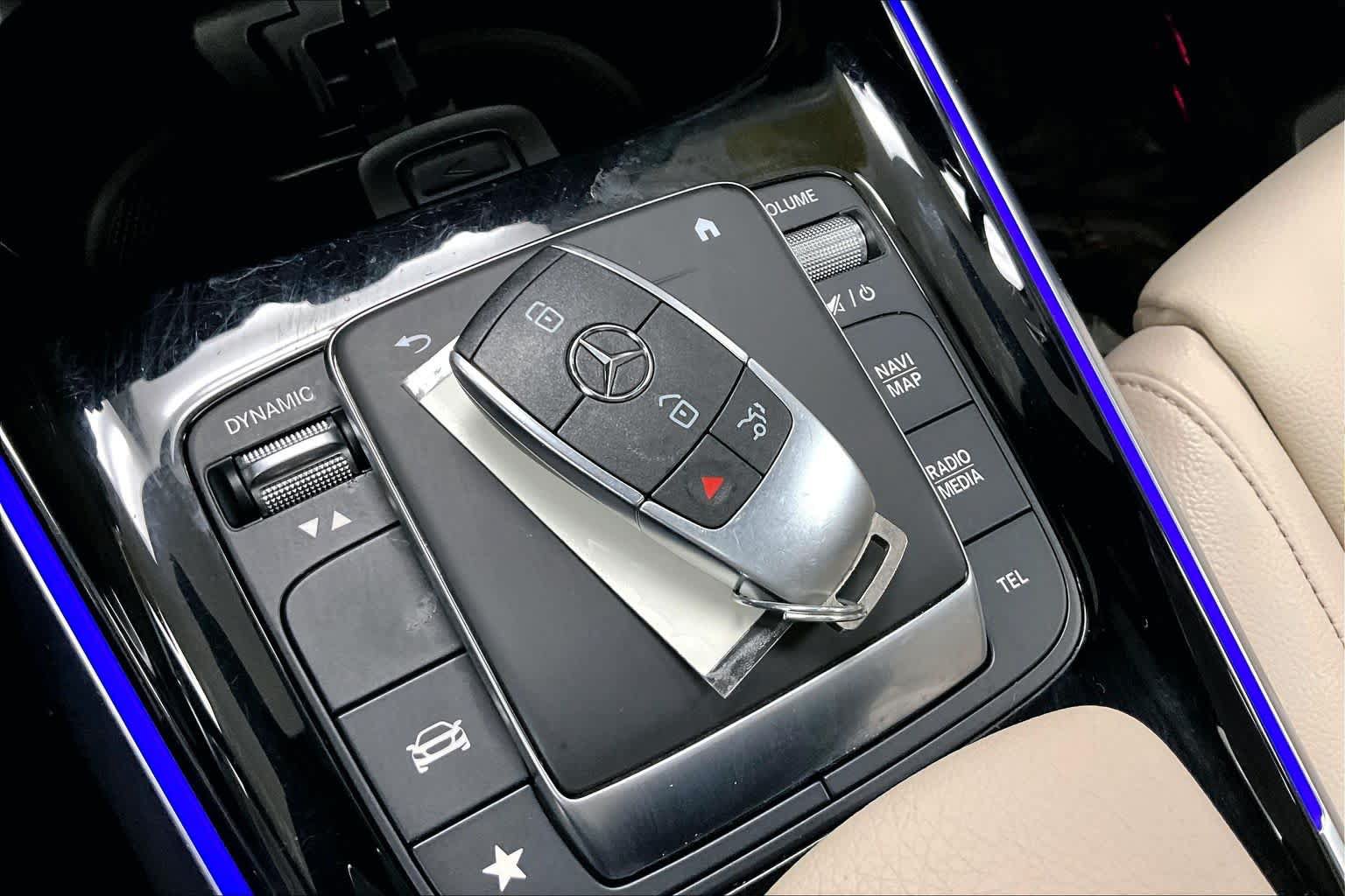 Certified 2021 Mercedes-Benz GLB 250 4MATIC image 15