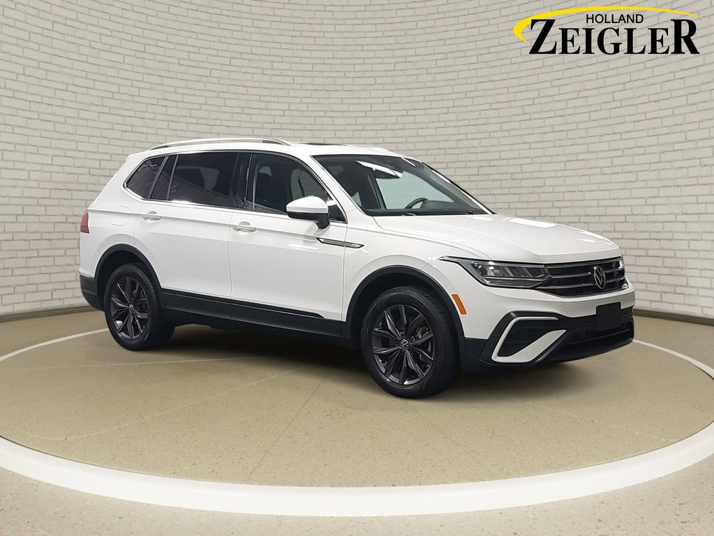 Used 2022 Volkswagen Tiguan SE image 3