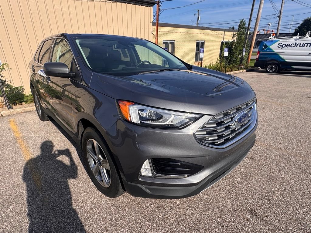 Used 2022 Ford Edge SEL w/ Convenience Package AWD/4WD image 6