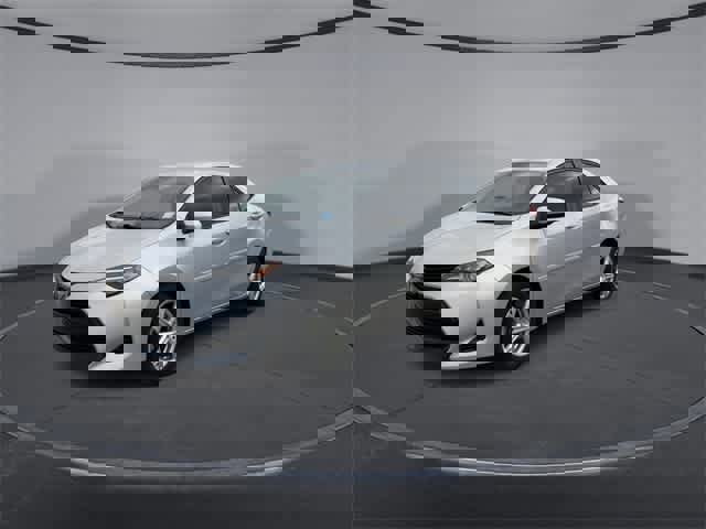 Used 2017 Toyota Corolla L image 4