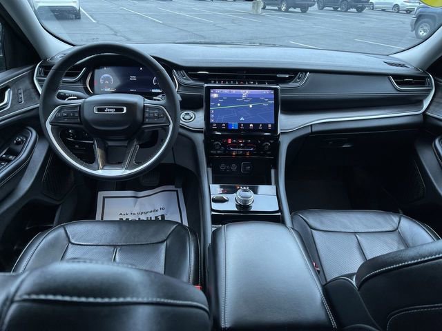 Used 2023 Jeep Grand Cherokee Limited w/ Luxury Tech Group II image 20