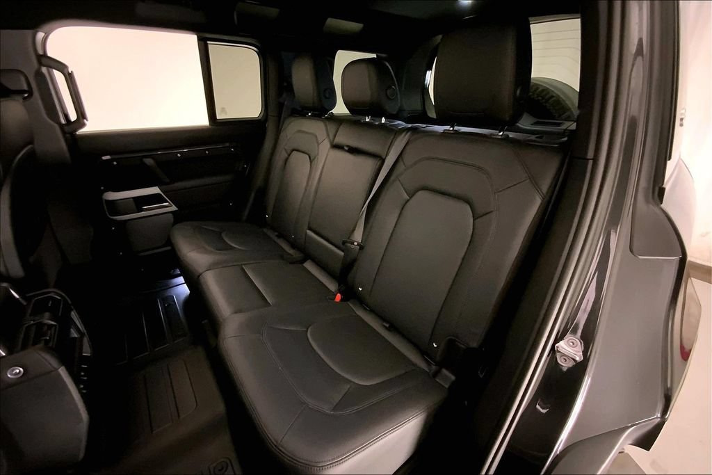 Used 2024 Land Rover Defender 110 S AWD/4WD image 14