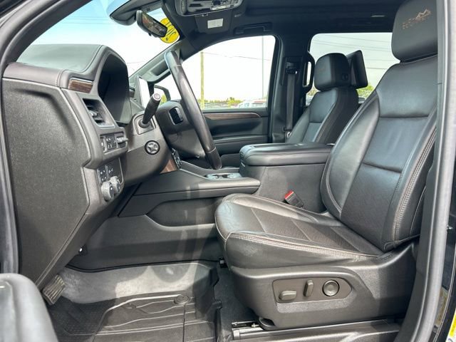 Used 2021 Chevrolet Suburban High Country AWD/4WD image 39