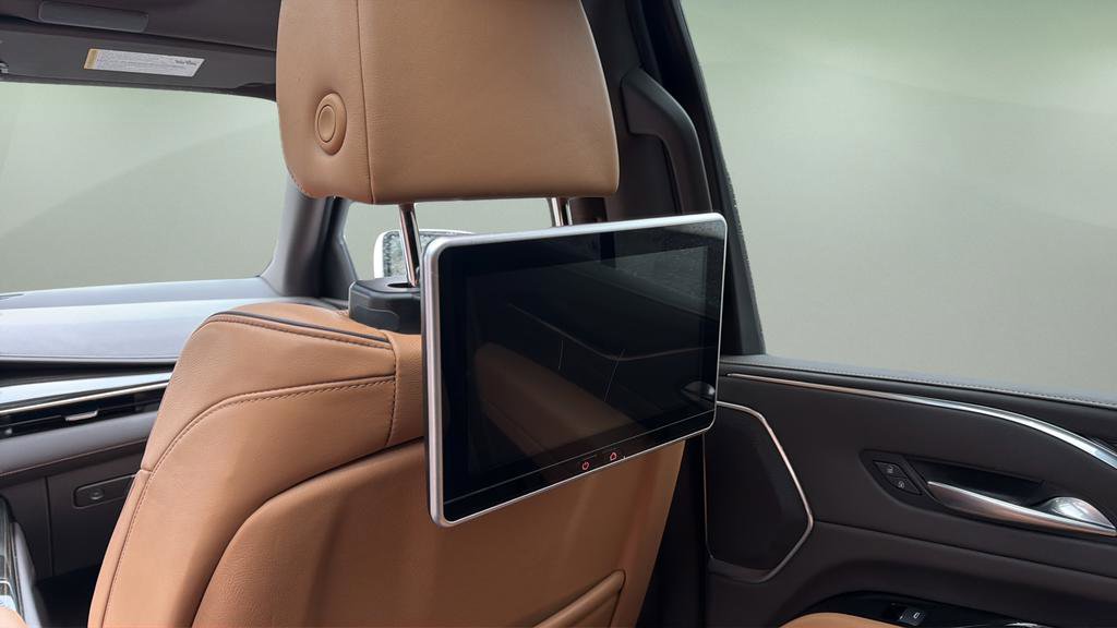 Certified 2023 Cadillac Escalade Sport w/ Touring Package image 21