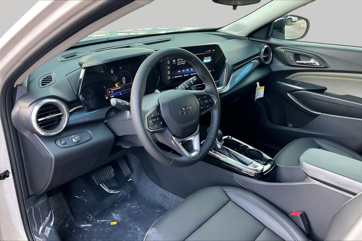 New 2026 Chevrolet Trax ACTIV w/ Driver Confidence Package FWD image 8