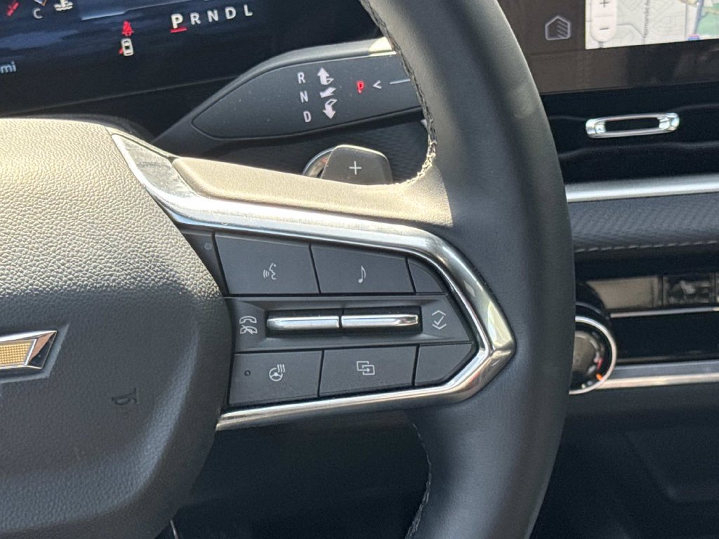 Used 2026 Chevrolet Equinox LT AWD/4WD image 11
