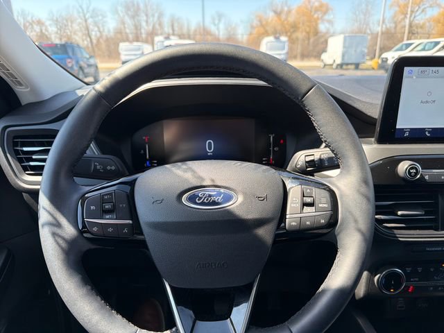 Used 2024 Ford Escape Active AWD/4WD image 12