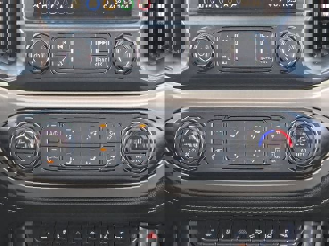 Used 2021 GMC Canyon Denali image 20