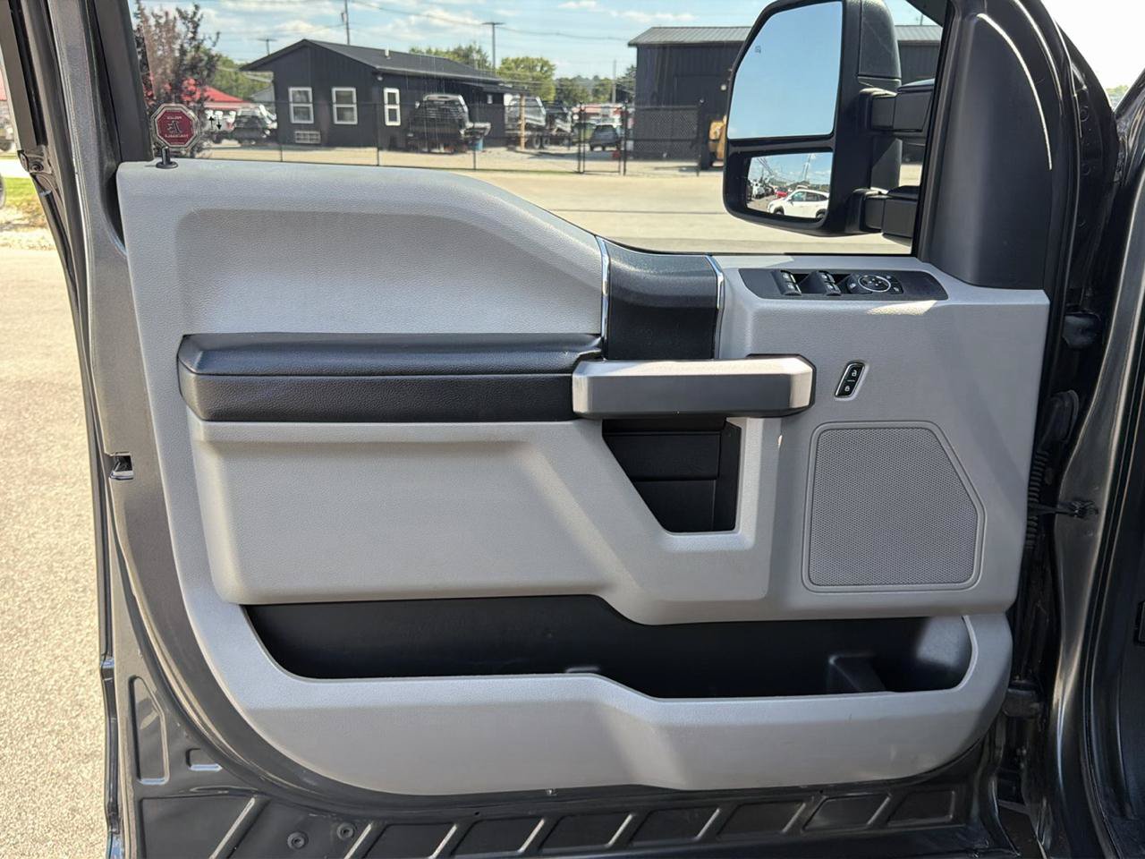Used 2019 Ford F250 XLT AWD/4WD image 8