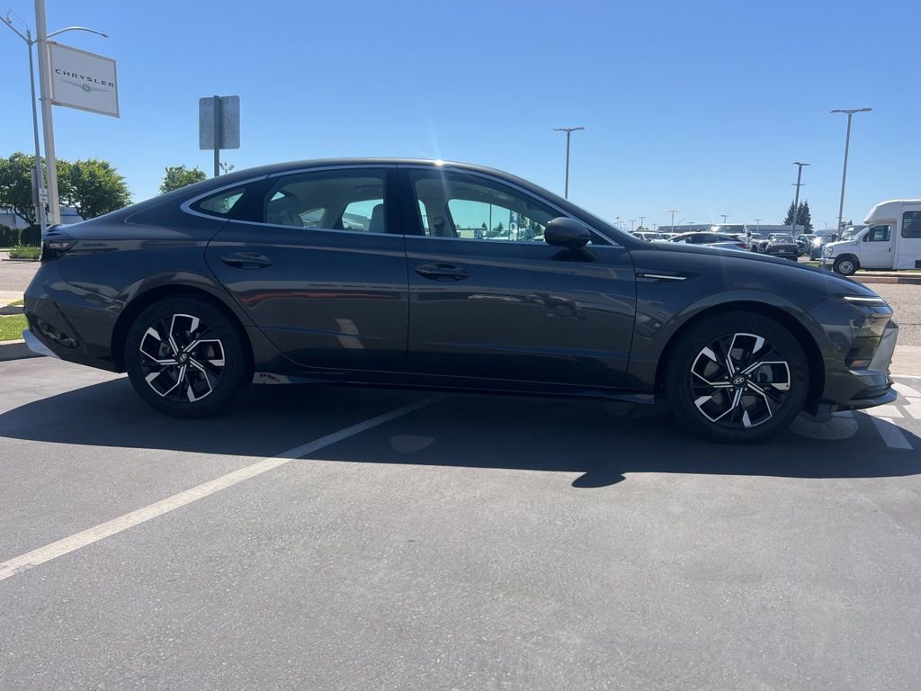 Used 2025 Hyundai Sonata SEL image 7