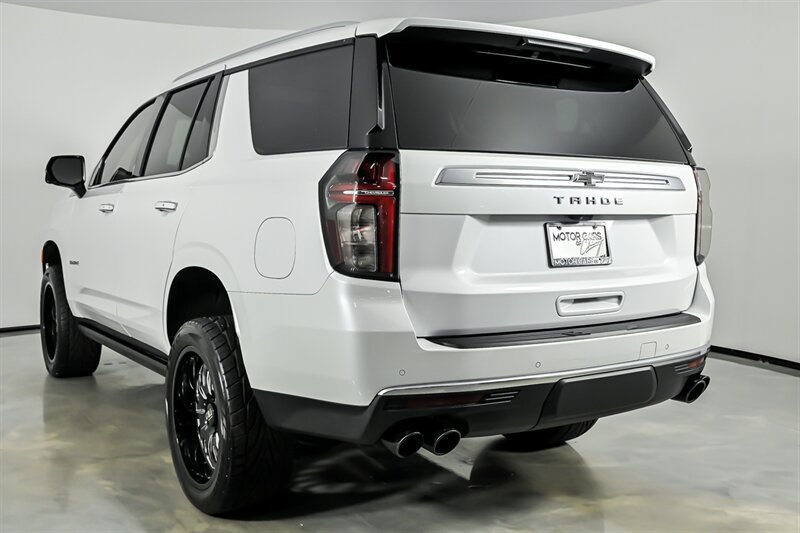 Used 2023 Chevrolet Tahoe High Country AWD/4WD image 7