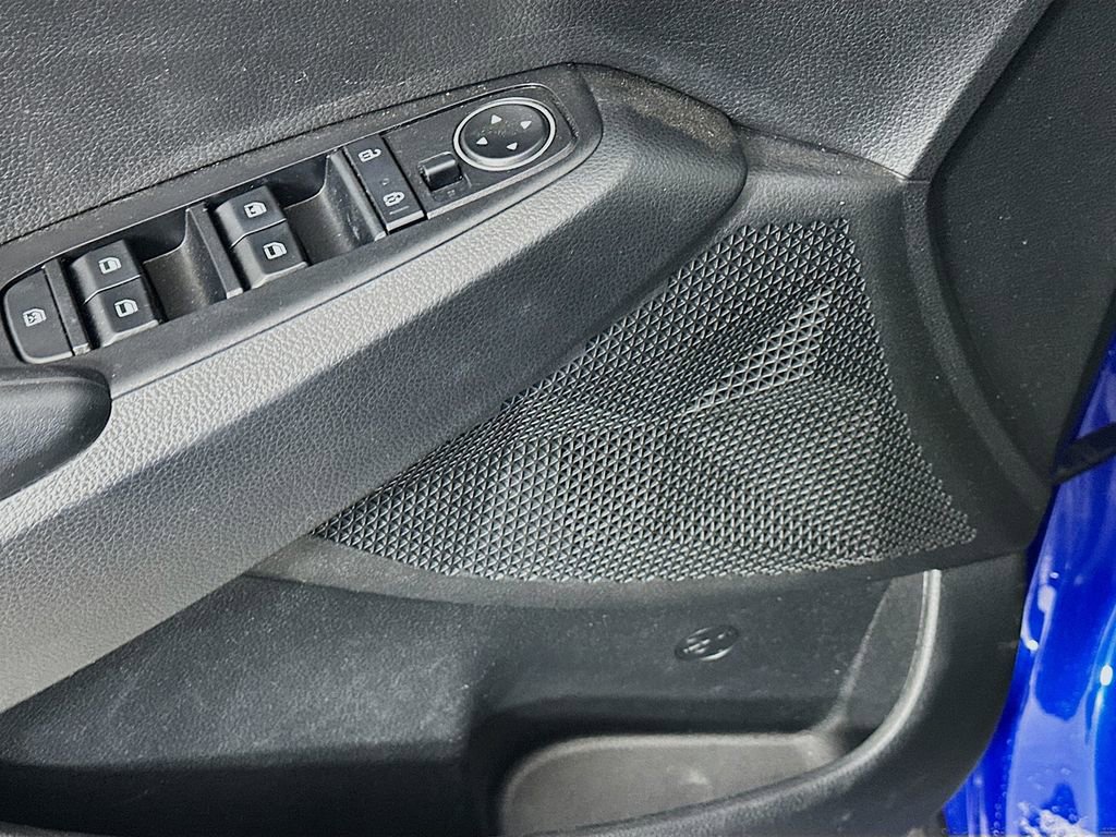 Used 2023 Kia Seltos LX image 24