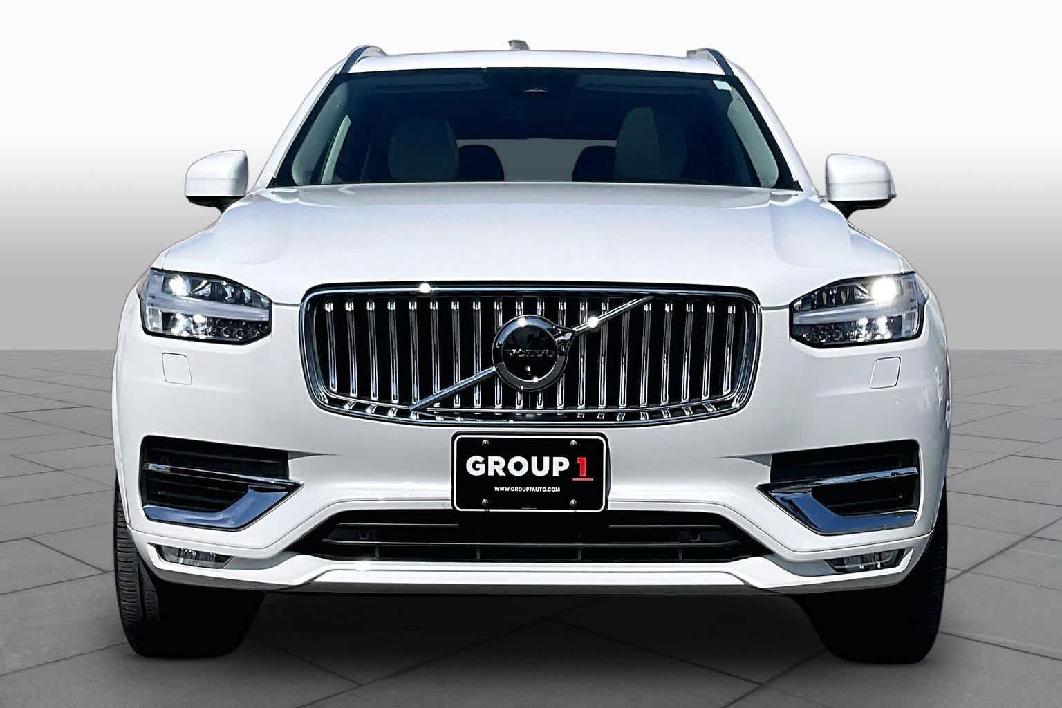 Used 2023 Volvo XC90 B6 Ultimate AWD/4WD image 3