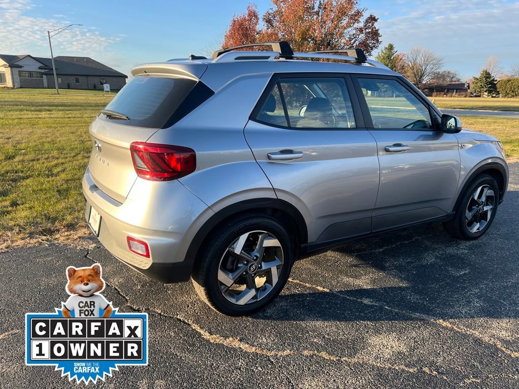 Certified 2023 Hyundai Venue SEL image 5