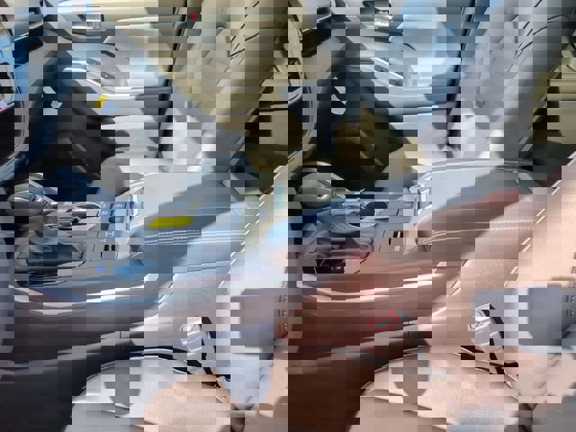 New 2026 Toyota Highlander XLE image 28