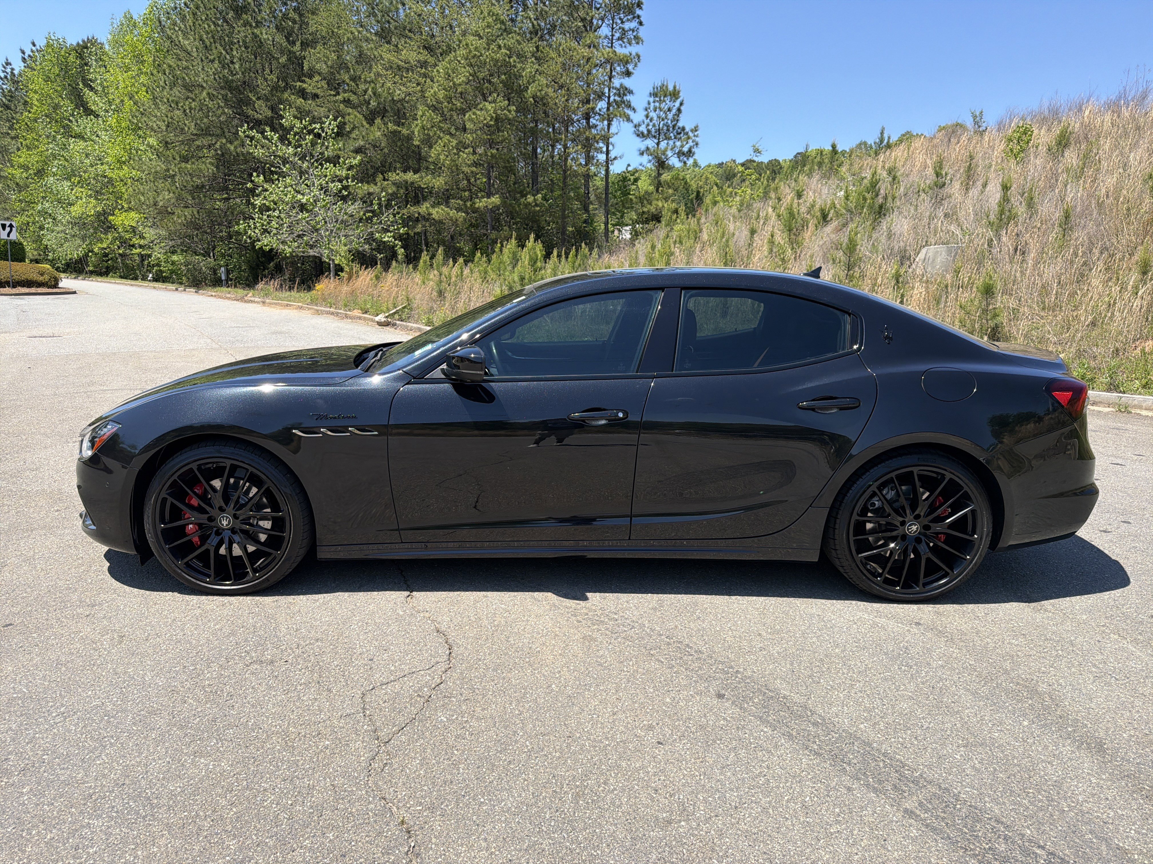 Used 2022 Maserati Ghibli Modena Q4 image 8