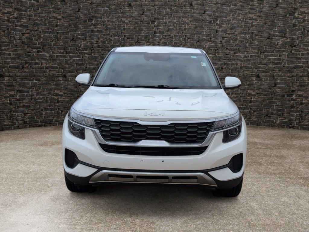 Used 2022 Kia Seltos LX AWD/4WD image 5