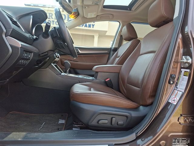 Used 2019 Subaru Outback 2.5i Touring w/ Popular Package #3A AWD/4WD image 14