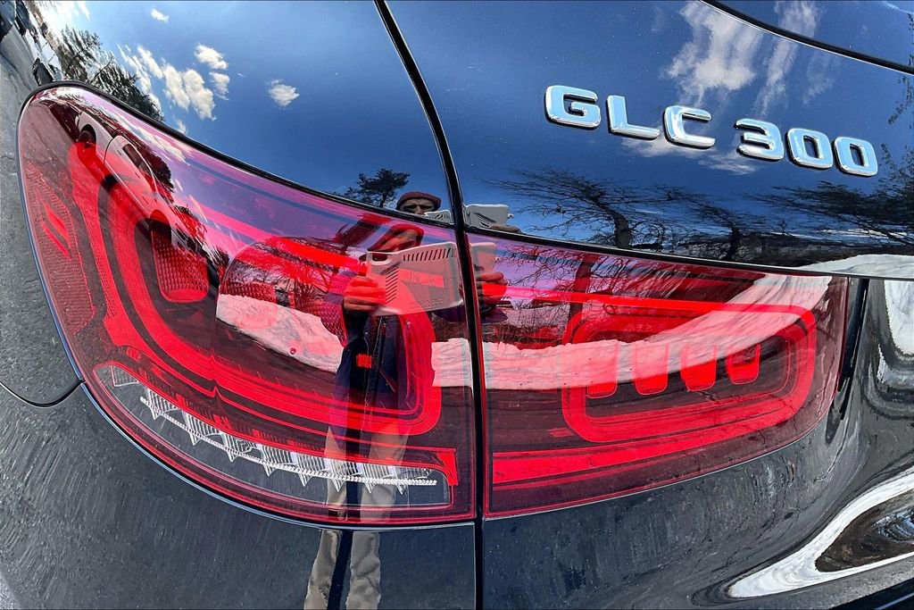 Certified 2022 Mercedes-Benz GLC 300 4MATIC image 32