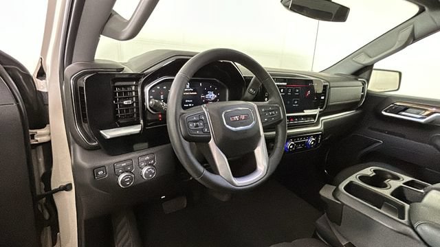 New 2026 GMC Sierra 1500 SLE AWD/4WD image 13