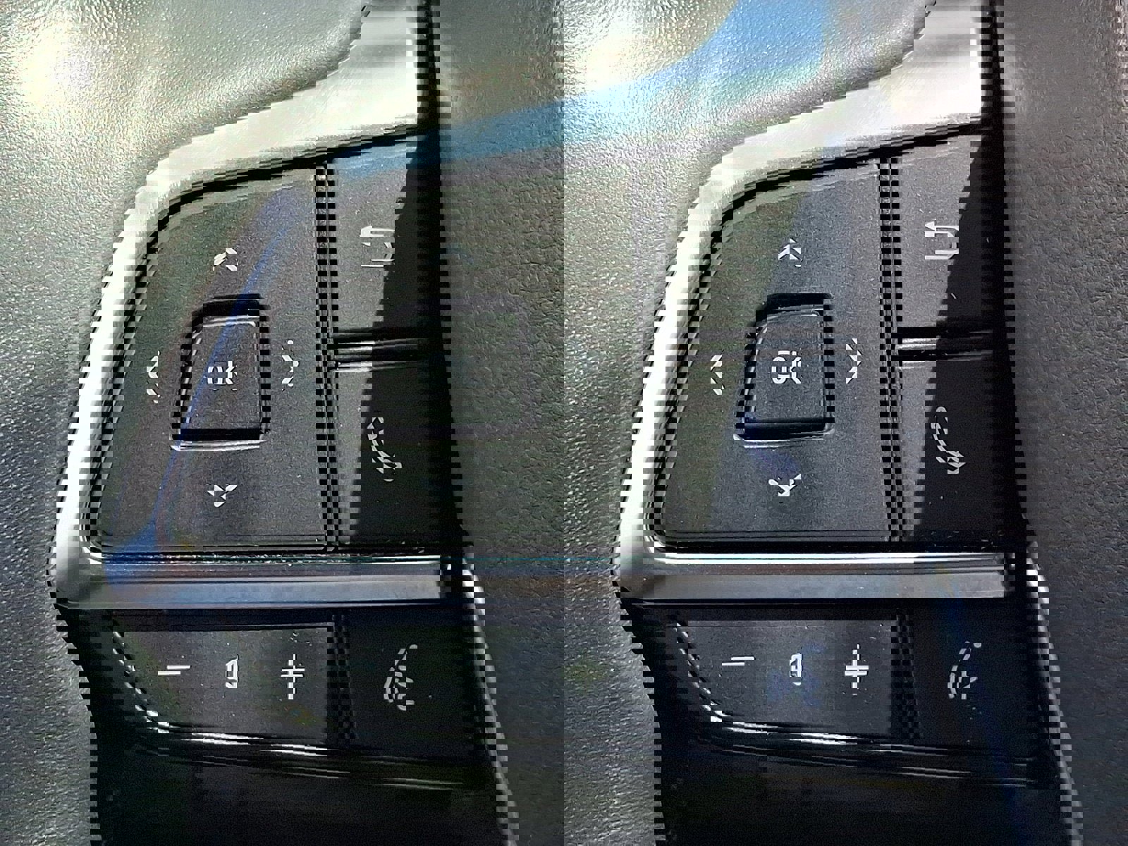 Used 2020 Toyota Highlander Platinum image 24