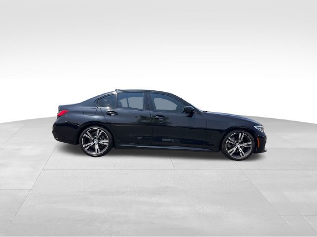 Used 2020 BMW 330i Sedan w/ M Sport Package RWD image 6