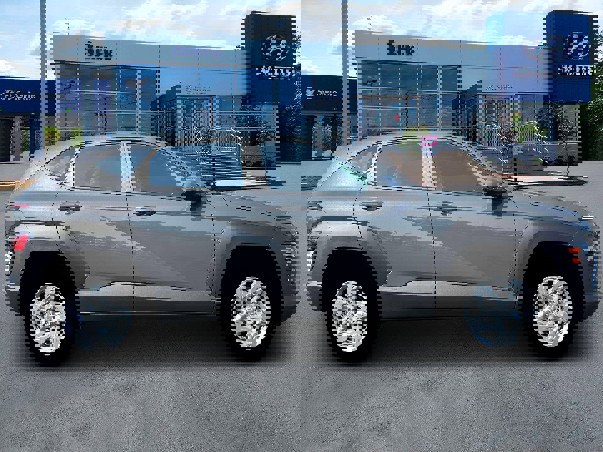 New 2026 Hyundai Kona SE image 9