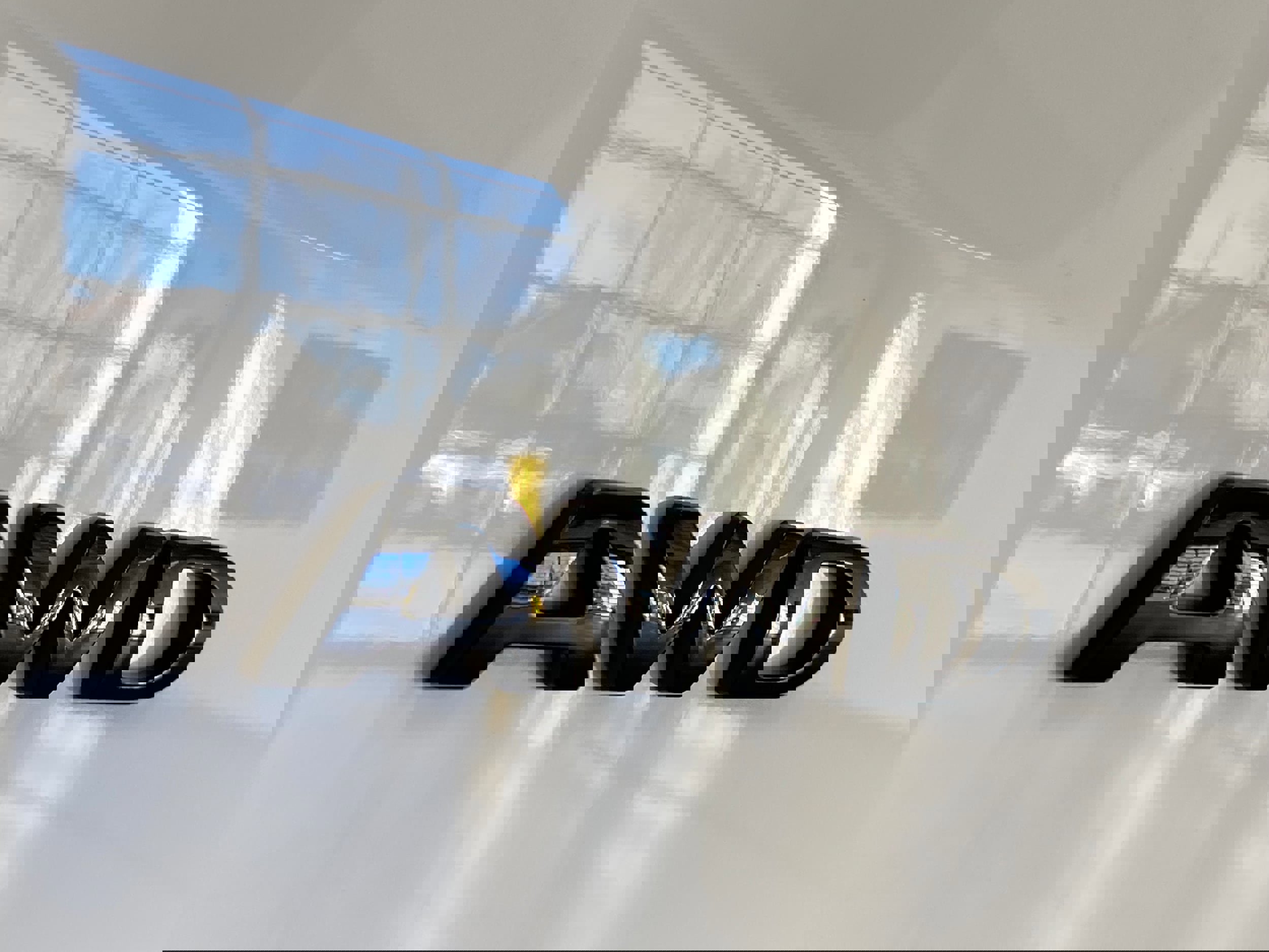 New 2026 Ford Transit 250 148 Medium Roof Extended AWD w/ Exterior Upgrade Package image 8