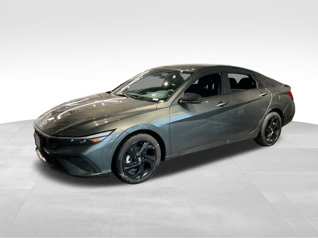 New 2026 Hyundai Elantra Sport image 6