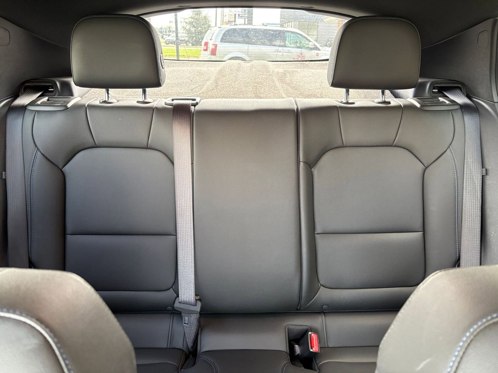 Used 2025 Buick Envista Sport Touring FWD image 37
