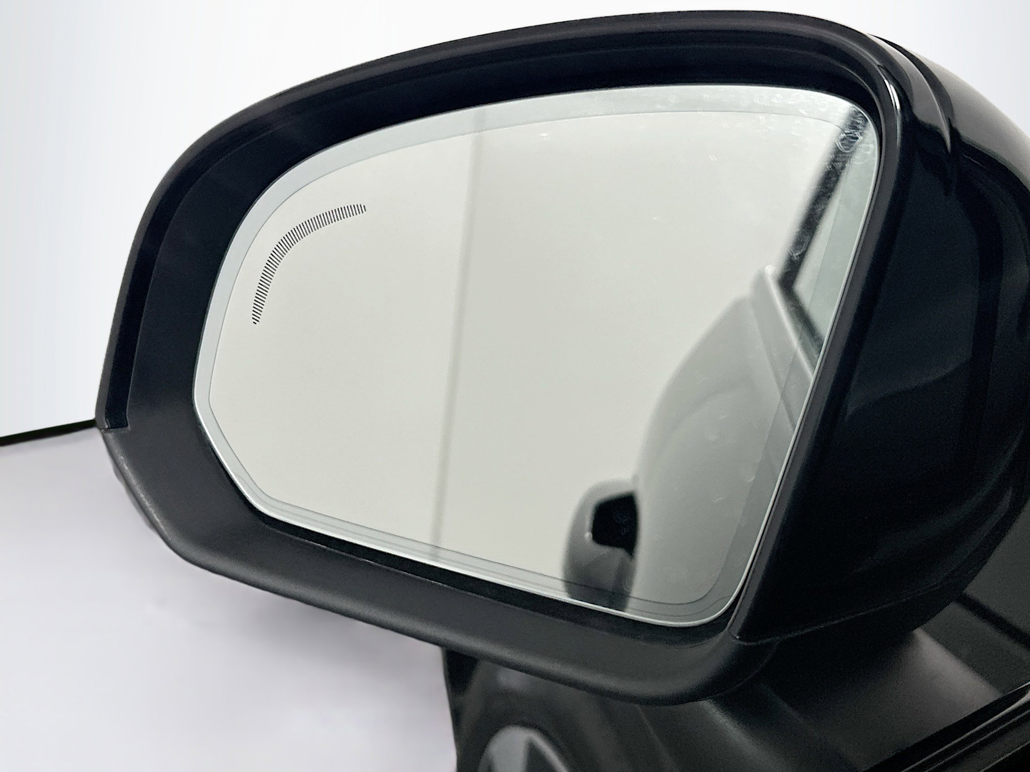 Used 2024 Volvo XC40 B5 Core image 16