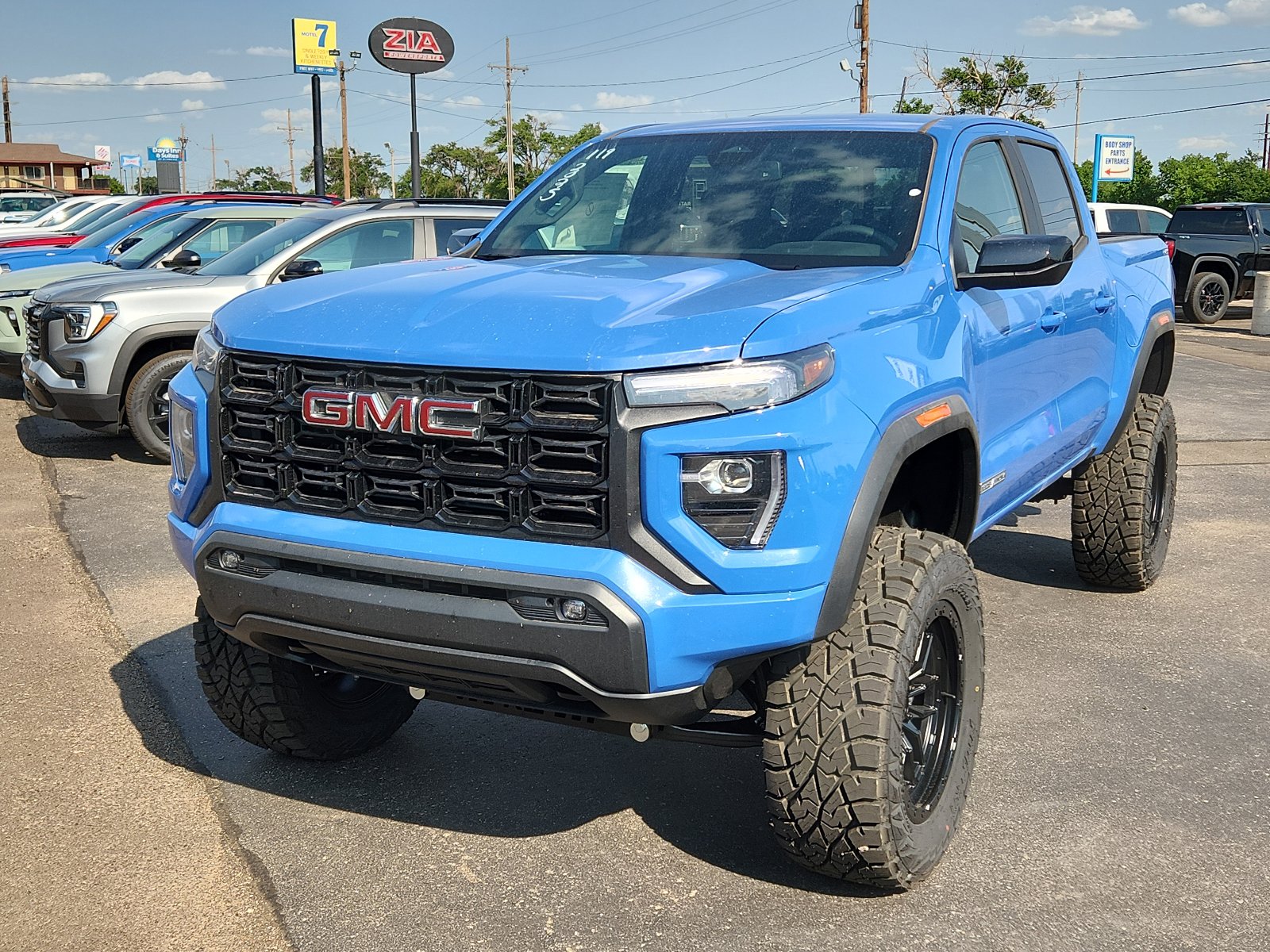 New 2025 GMC Canyon Elevation w/ Convenience Package