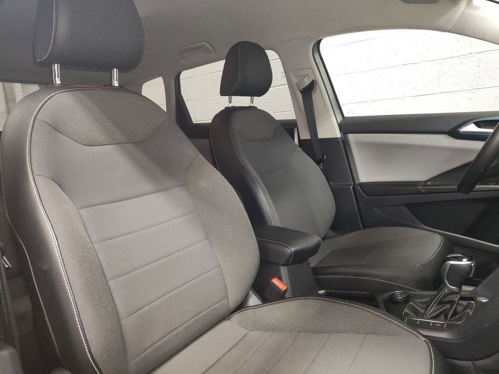 Used 2022 Volkswagen Taos SE image 9