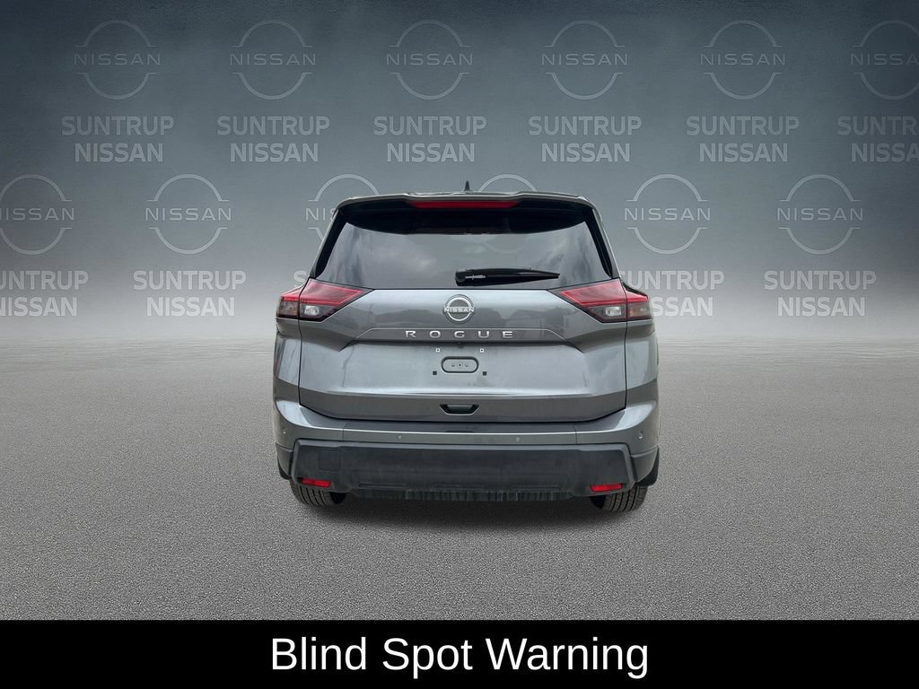 Used 2024 Nissan Rogue S FWD image 5