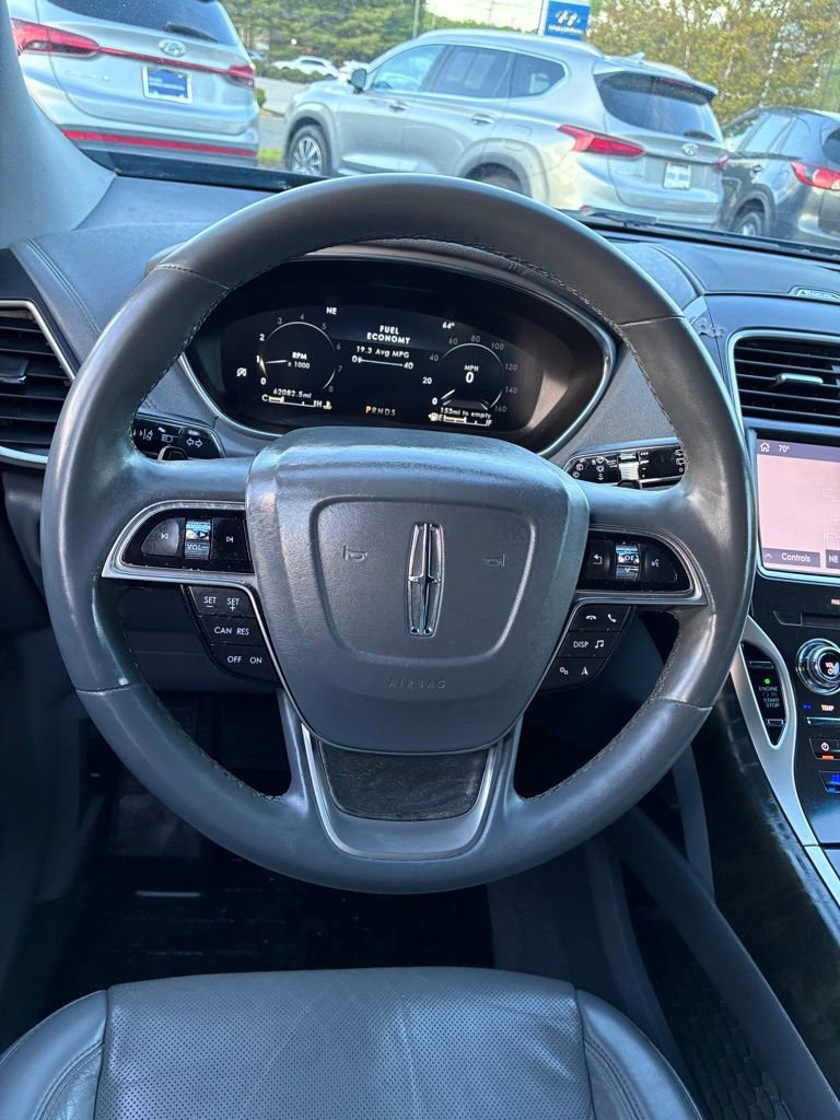 Used 2020 Lincoln Nautilus Reserve w/ Cargo Utility Package AWD/4WD image 27