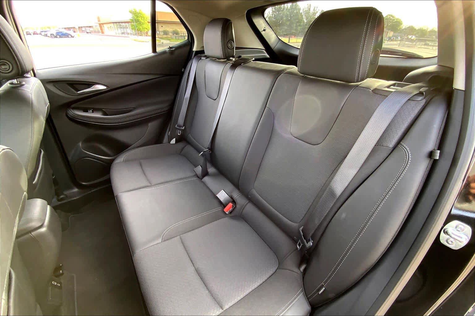 Used 2025 Buick Encore GX Preferred FWD image 21