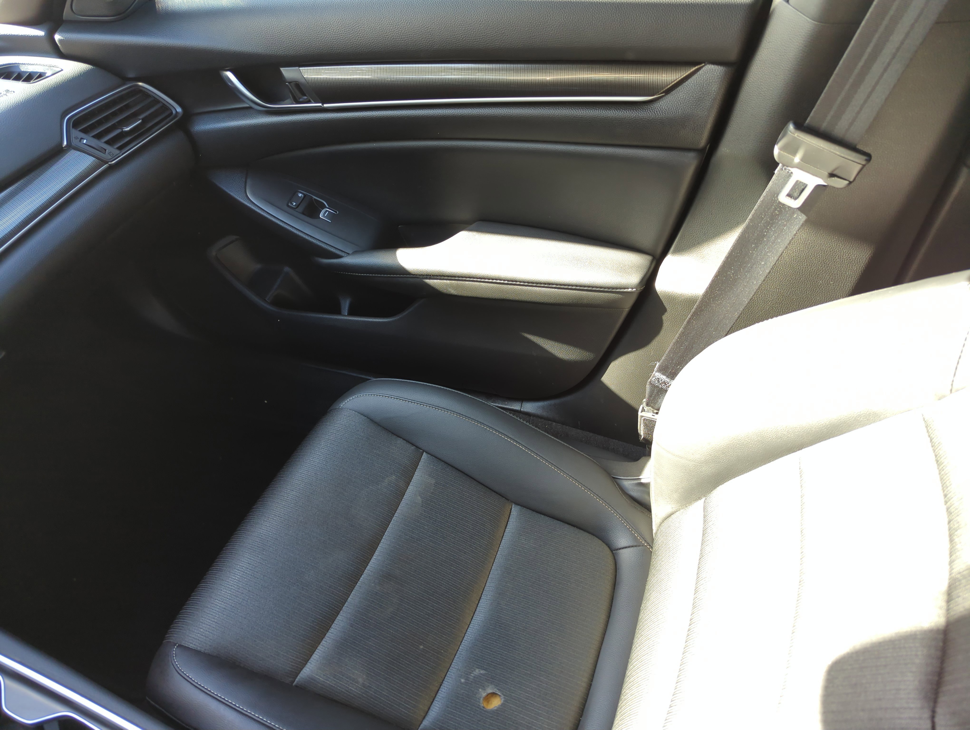 Used 2022 Honda Accord Sport image 17