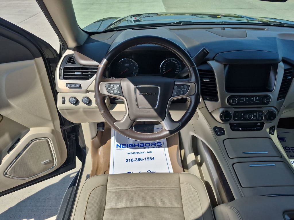 Used 2018 GMC Yukon XL Denali w/ Open Road Package AWD/4WD image 13