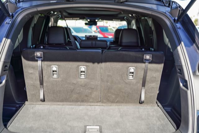 Used 2025 Honda Pilot Black Edition image 27