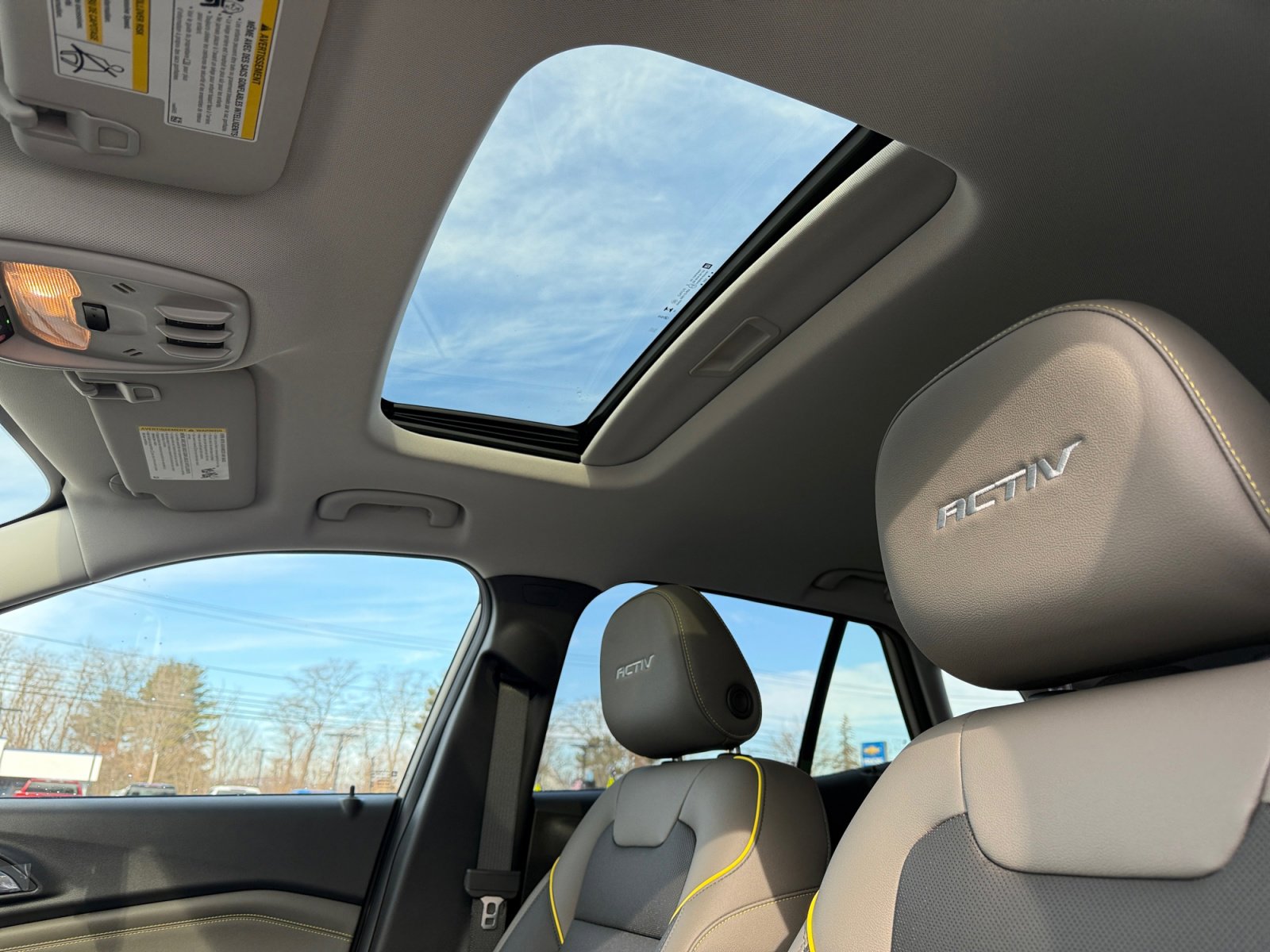 New 2026 Chevrolet Trax ACTIV w/ Sunroof Package image 30