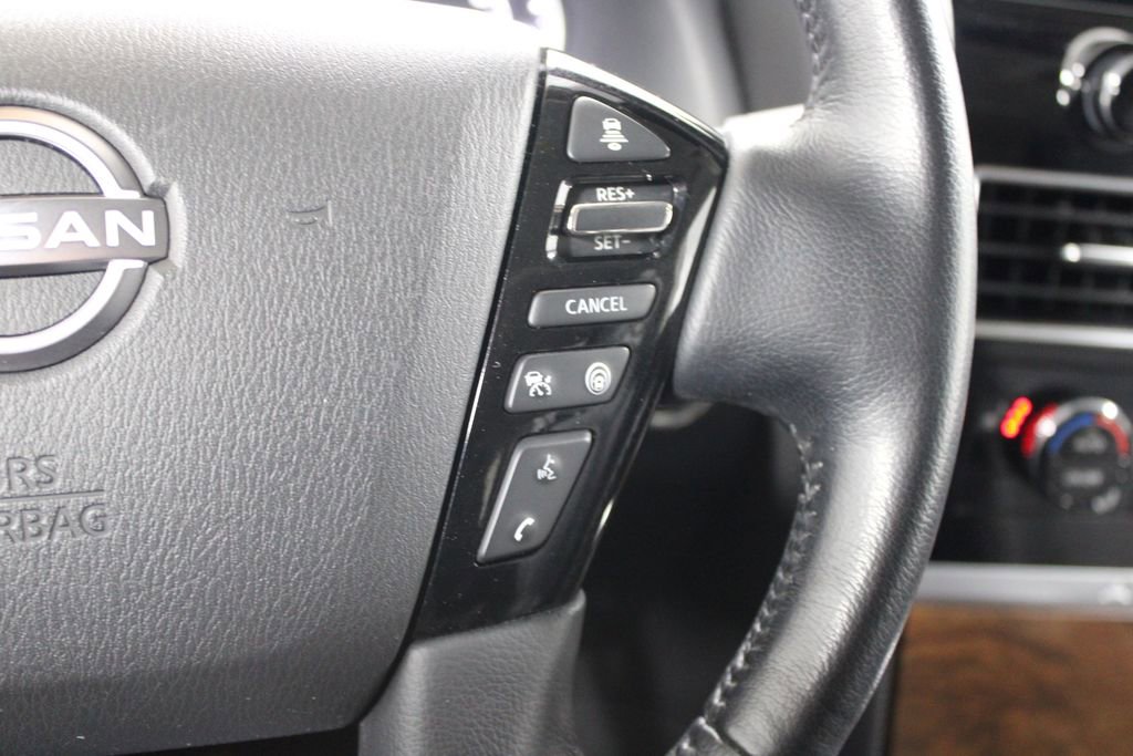 Used 2024 Nissan Armada SL image 40
