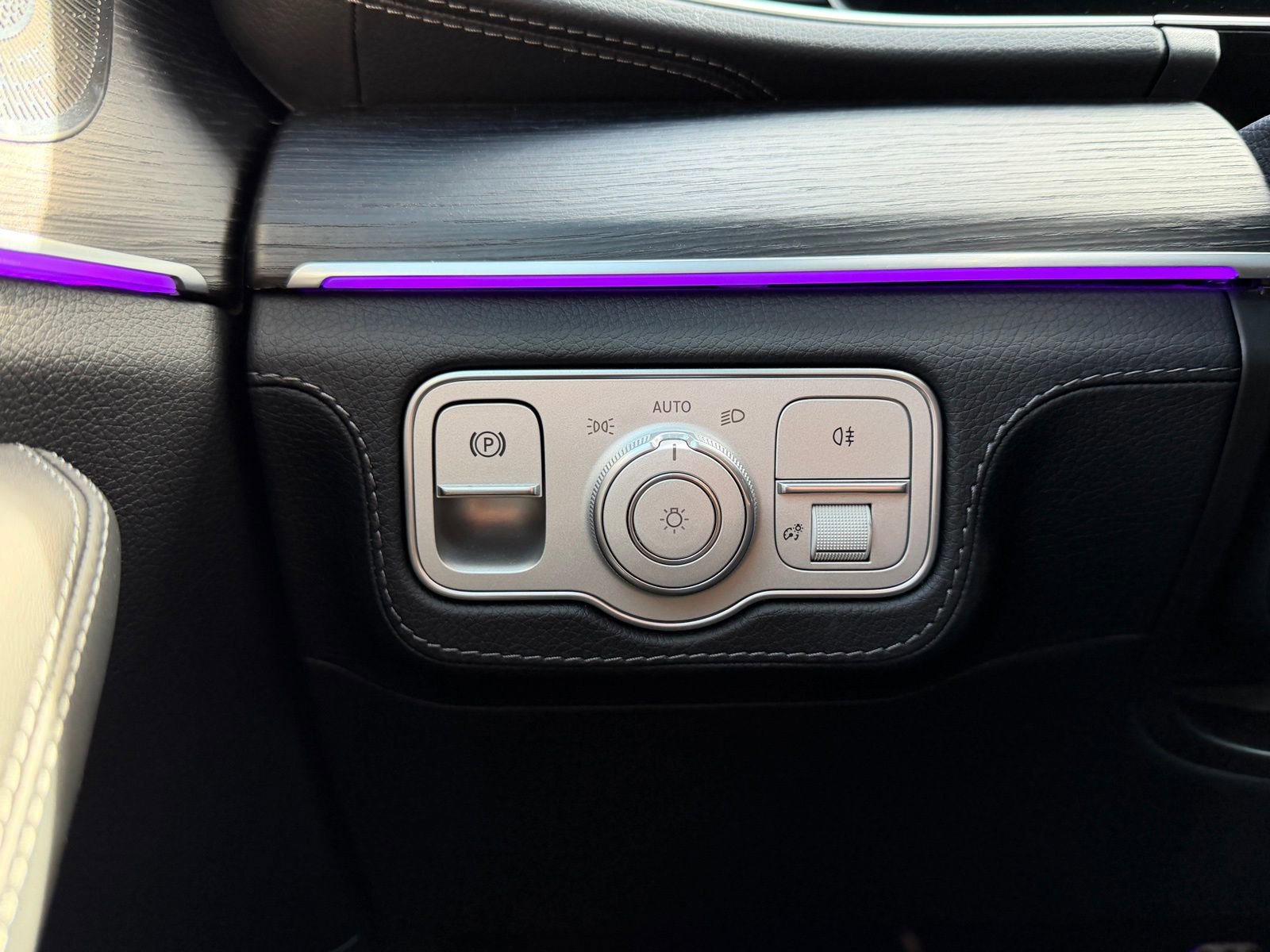 Certified 2025 Mercedes-Benz GLE 53 AMG 4MATIC Coupe image 23