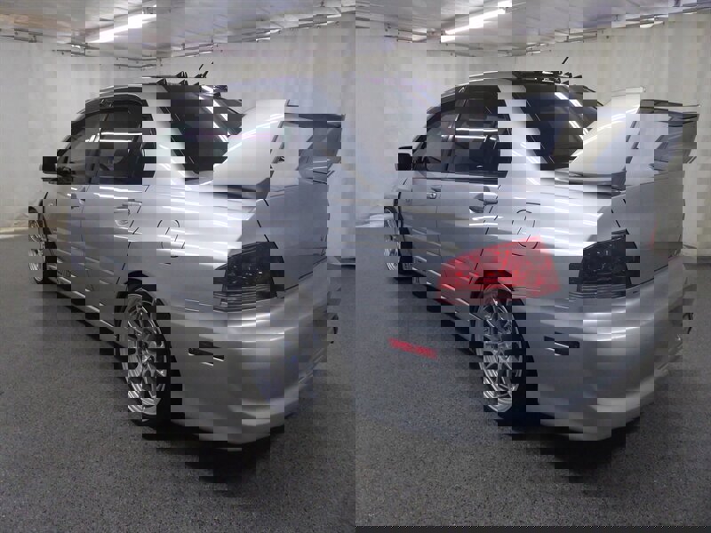 Used 2006 Mitsubishi Lancer Evolution IX image 5